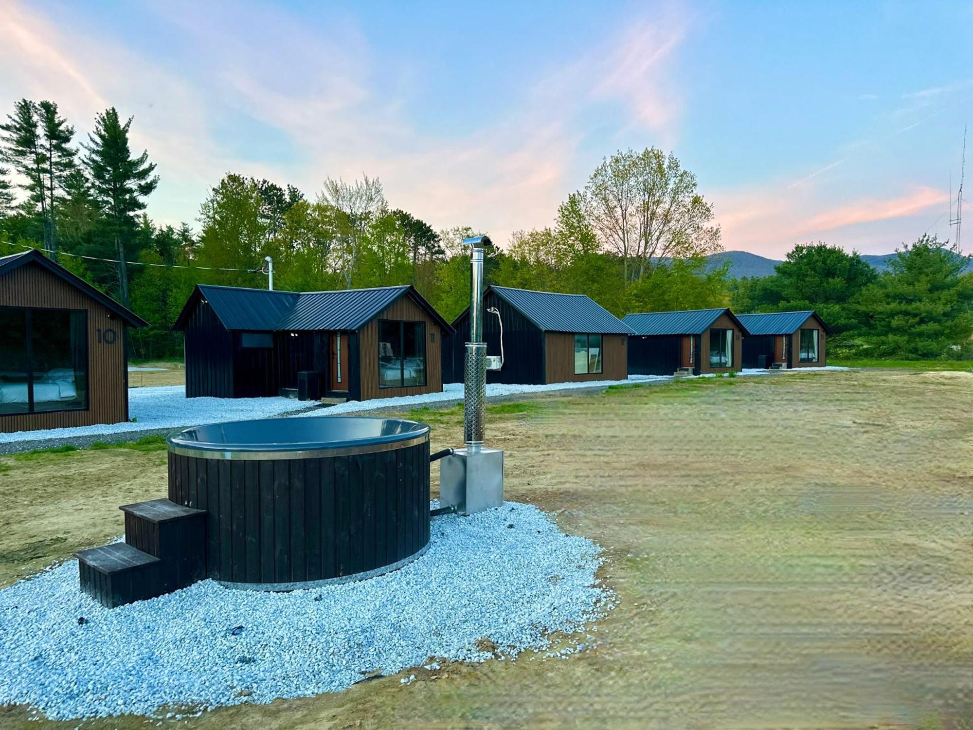 Emrose Luxury Cabins Brandon 外观 照片
